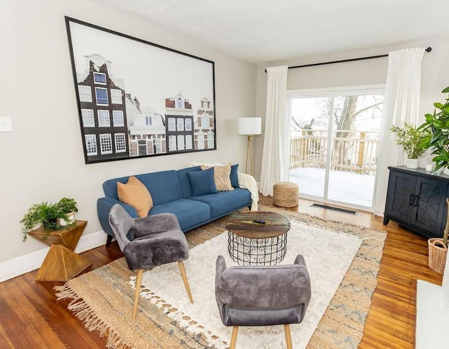 Cozy Riverfront Bungalow With Stunning Views Covington Kültér fotó